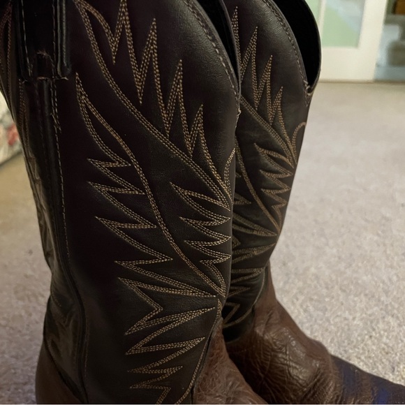 Two-tone Cowboy Boots - Picture 2 of 6